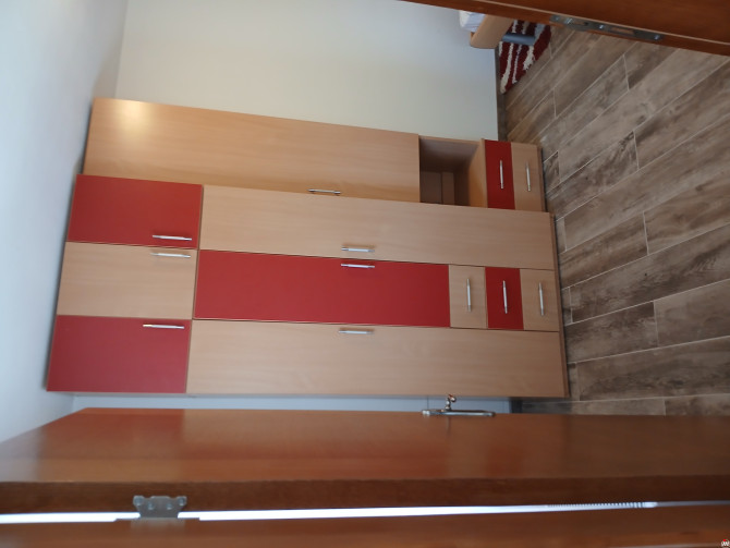 Izdajem namjesten stan kod KLINICKOG CENTRA PAPRIKOVAC