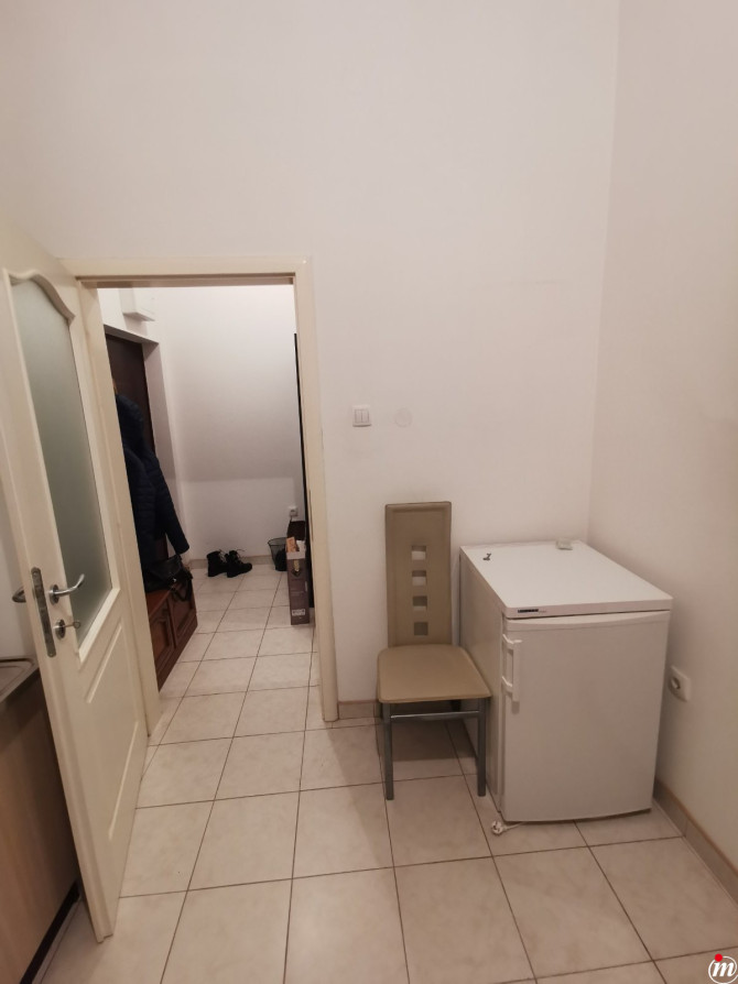 Izdajem stan, 30 m2, blizina studentskog centra