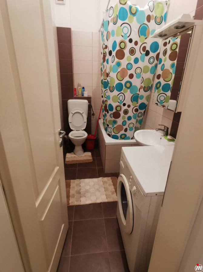 Izdajem stan, 30 m2, blizina studentskog centra