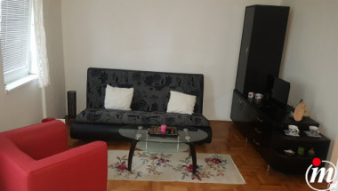 Izdavanje garsonjere. Banja Luka, Budžak (Lazarevo).