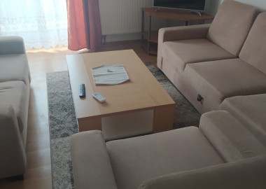 • Namješten stan • Paprikovac • BL • KC • Izdajem •