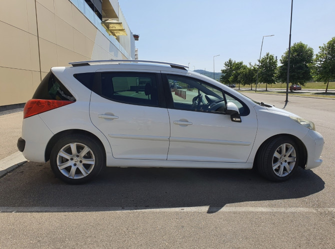 Peugeot 207 SW - 1.6 benz -  panorama - odličan