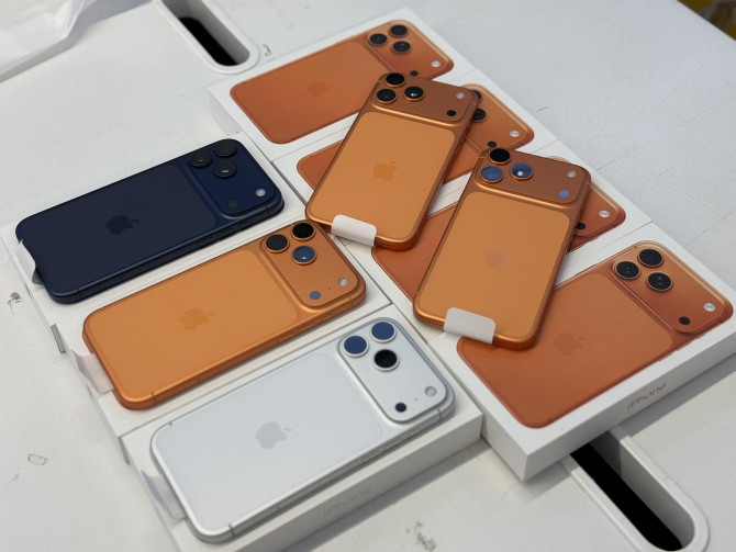 Apple iPhone 17 Pro Max, iPhone 17 Pro, iPhone 17 , iPhone Air , iPhone 16 Pro Max, iPhone 16 Pro, iPhone 16, iPhone 16 Plus, Samsung Galaxy S25 Ultra