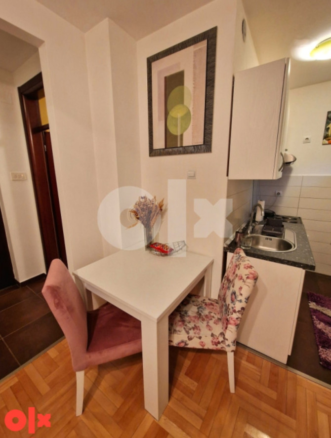 Garsonjera - širi centar grada BL