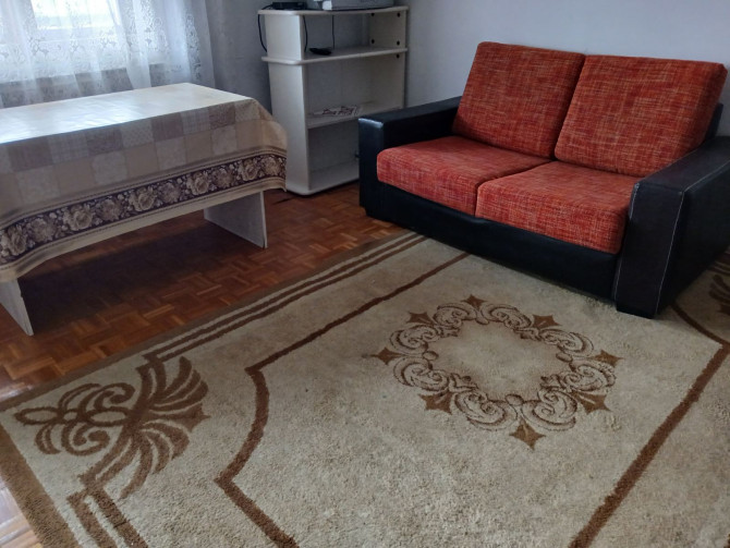 Iznajmljujem namješten stan i sobe na atraktivnoj lokaciji u Banjoj Luci