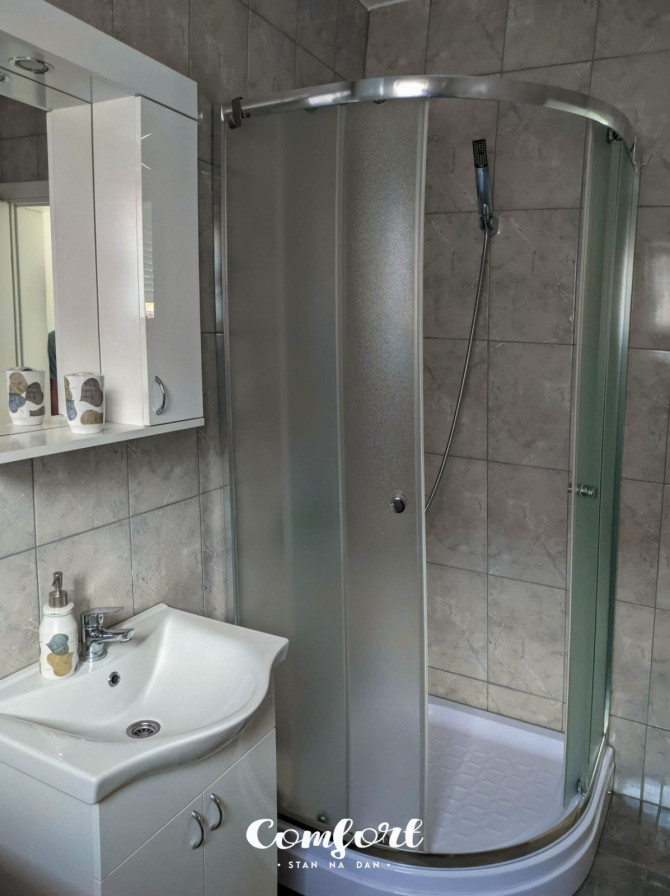 Iznajmljujem 3 sobe na atraktivnoj lokaciji u Banjalučkom naselju Paprikovac!