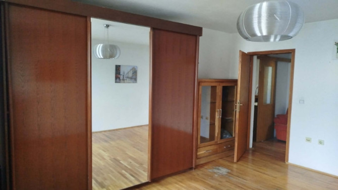 Iznajmljuje se stan na Mejdanu