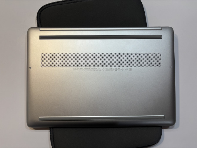 PRODAJEM HP 15S LAPTOP KAO NOV