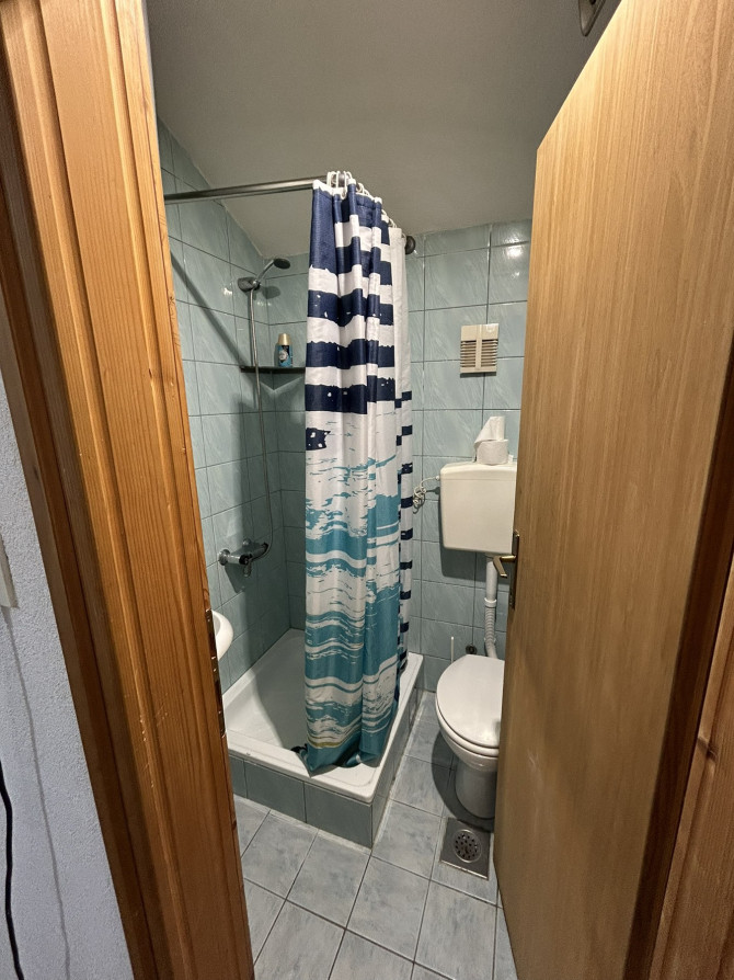 Iznajmljujem sobu na atraktivnoj lokaciji u Banjalučkom naselju Petrićevac