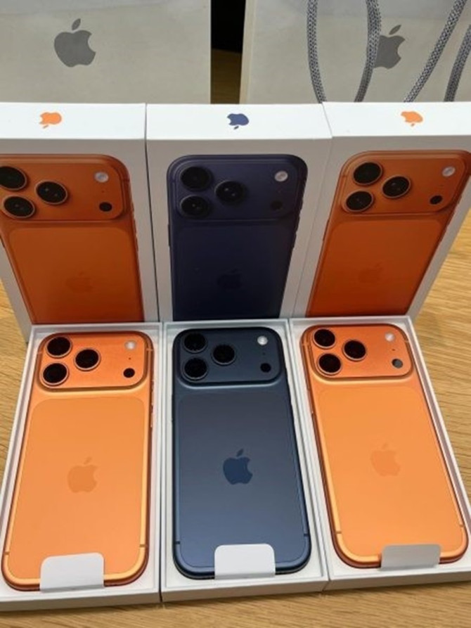 Apple iPhone 17 Pro Max, iPhone 17 Pro, iPhone 17 , iPhone Air , iPhone 16 Pro Max, iPhone 16 Pro, iPhone 16, iPhone 16 Plus, Samsung Galaxy S26 Ultra , Samsung Galaxy S26,  Samsung Galaxy S25 Ultra