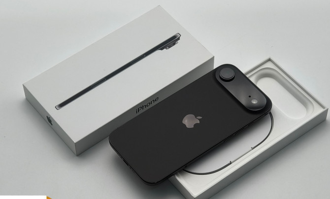 Apple iPhone 17 Pro Max, iPhone 17 Pro, iPhone 17 , iPhone Air , iPhone 16 Pro Max, iPhone 16 Pro, iPhone 16, iPhone 16 Plus, Samsung Galaxy S26 Ultra , Samsung Galaxy S26,  Samsung Galaxy S25 Ultra