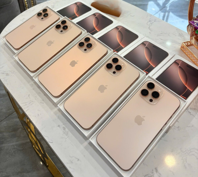 Apple iPhone 17 Pro Max, iPhone 17 Pro, iPhone 17 , iPhone Air , iPhone 16 Pro Max, iPhone 16 Pro, iPhone 16, iPhone 16 Plus, Samsung Galaxy S26 Ultra , Samsung Galaxy S26,  Samsung Galaxy S25 Ultra