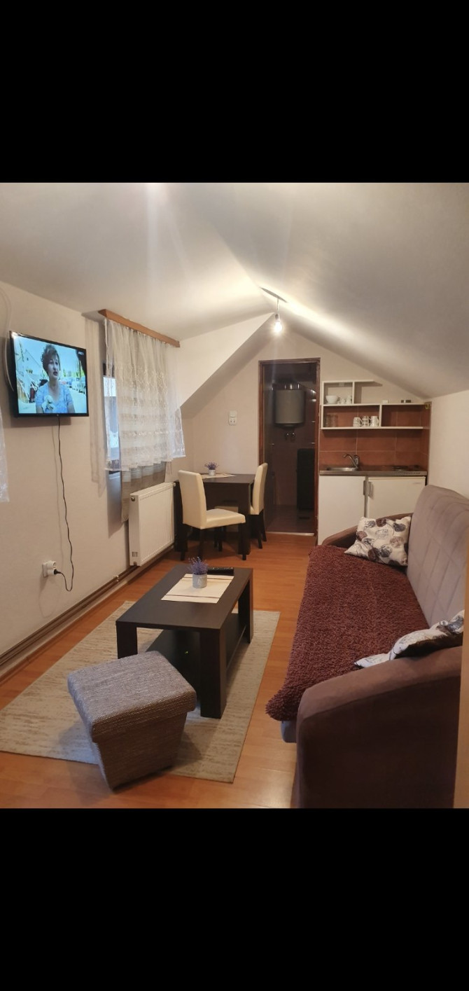 Izdajem garsonjeru u blizini Kampusa, Banja Luka