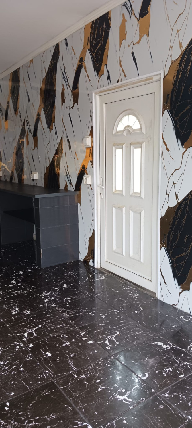 Izdajem poslovni prostor 32 kvadrata na frekventnoj lokaciji