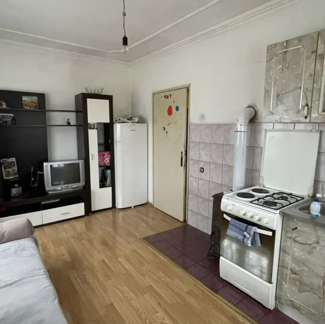 Prodaja stana u naselju Han Kola