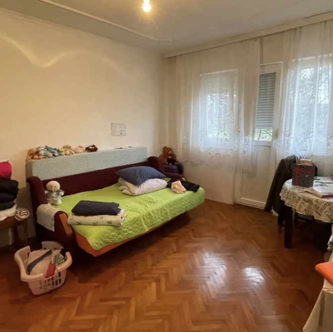 Prodaja stana u naselju Han Kola