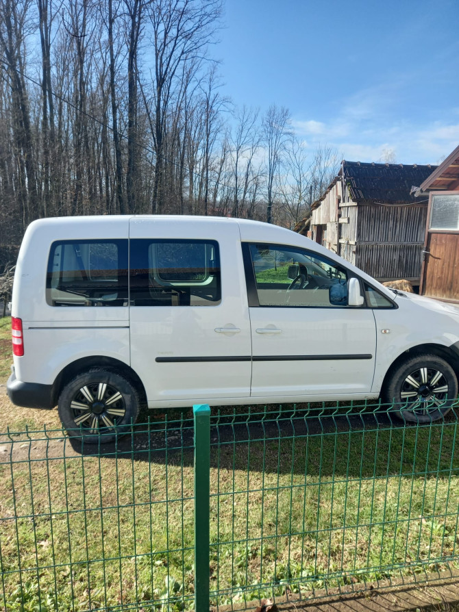 Caddy u odlicnom stanju,vrhunsko vozilo