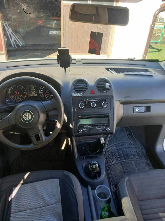 Caddy u odlicnom stanju,vrhunsko vozilo