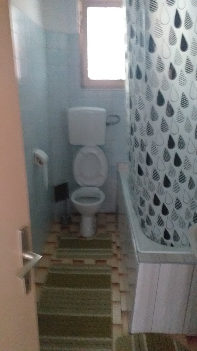 Iznajmljujem namješten (dvosoban) stan