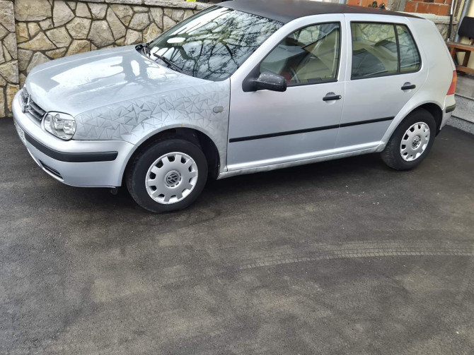 Prodajem Golf 4 benzin 1,6 1999 godište
