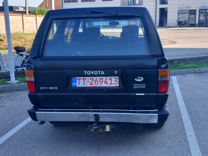 Prodajem Toyotu Runner 4