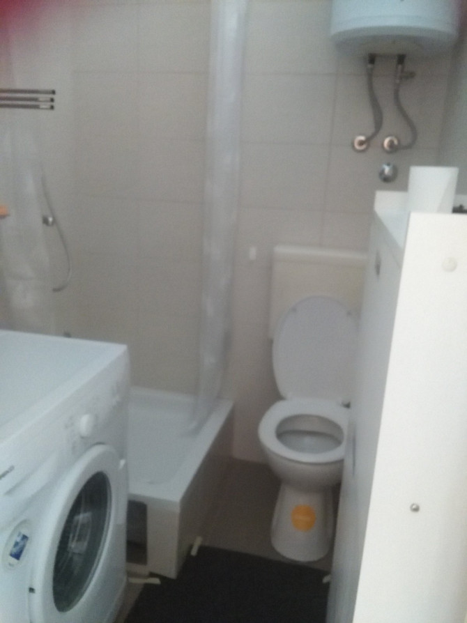 Izdajem garsonjeru u strogom centru Banja Luke
