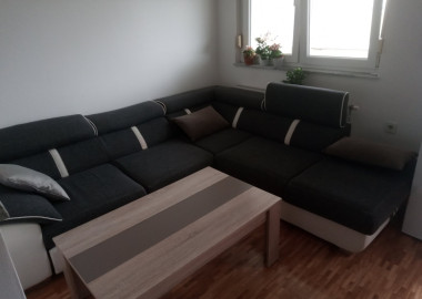 Namještena garsonijera 30 m2 u Banja Luci
