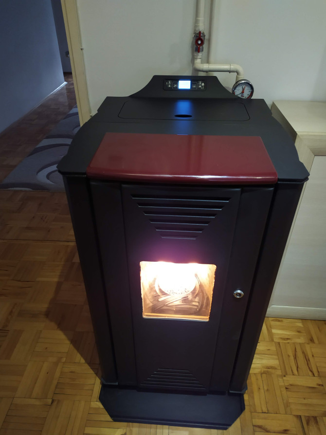 ThermoFLUX Interio 20 kW - kamin na pelet