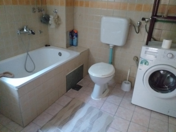 Izdajem jednosoban stan u Banjaluci za jednu ili dvije djevojke