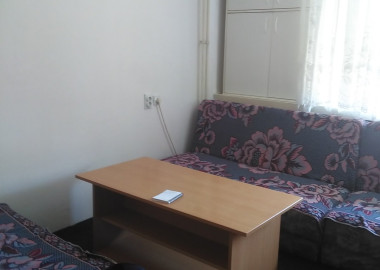 Izdajem garsonjeru u strogom centru Banja Luke
