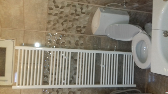 IZDAJEM  DVOSOBAN NAMJESTEN STAN  KOD UKC-a