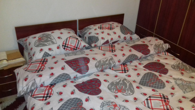 IZDAJEM  DVOSOBAN NAMJESTEN STAN  KOD UKC-a