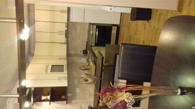 IZDAJEM  DVOSOBAN NAMJESTEN STAN  KOD UKC-a