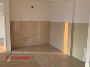 Na prodaju luksuzan stan, 111m2