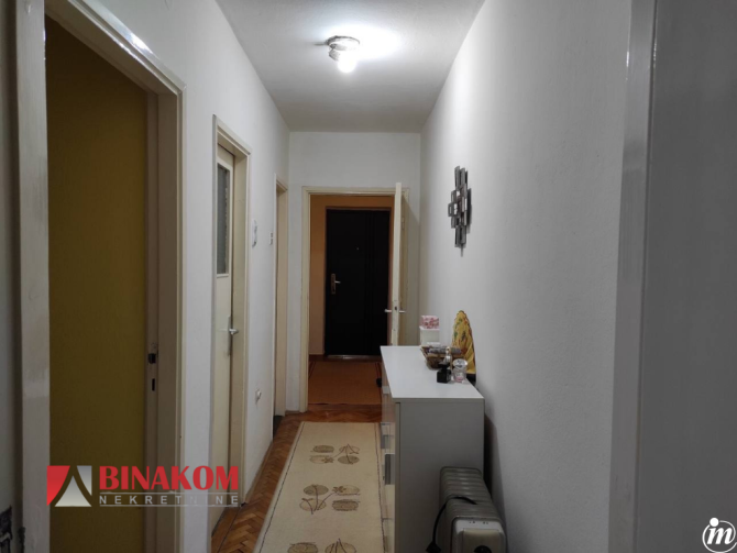 Na prodaju stan 66m2, Centar