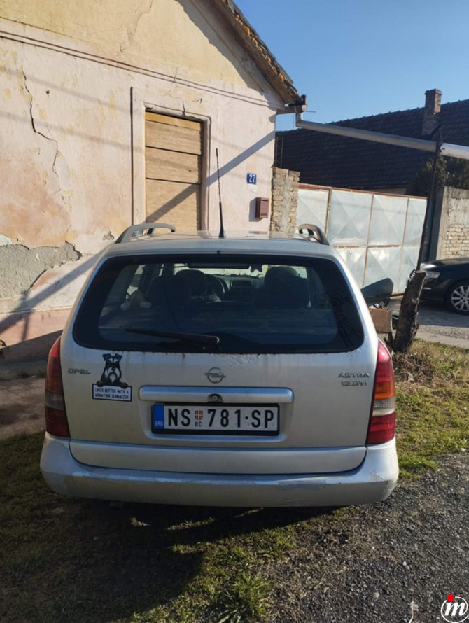 Opel Astra 2004 