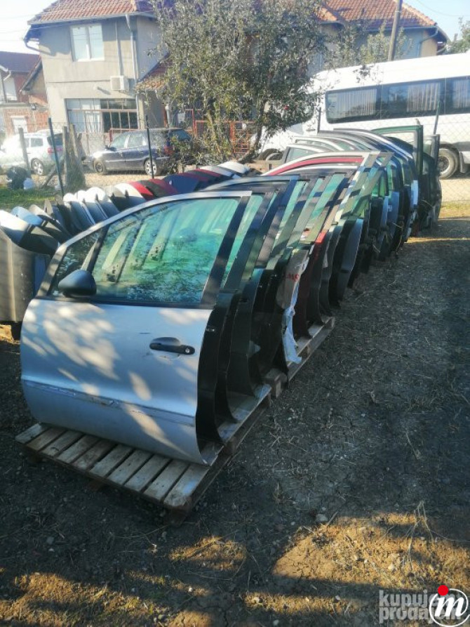 Auto delovi Mercedes A klasa