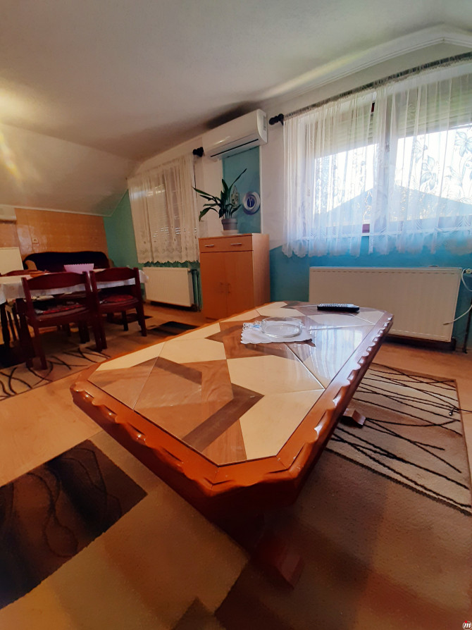 Izdajem namješten dvosoban stan u Banjaluci