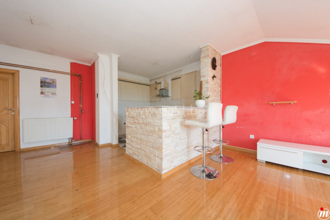 Stan strogi centar Sanski Most