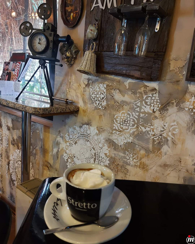 Potrebna djevojka za rad u kaficu