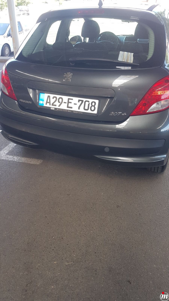 Prodajem Peugeot 207+