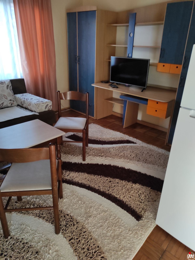 Izdajem garaonjeru u naselju Ada