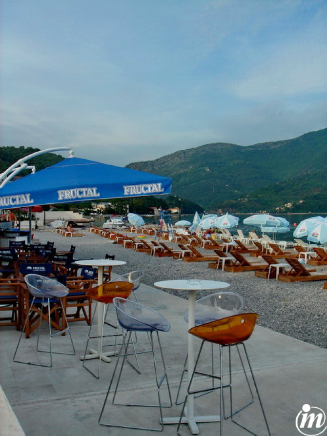 Herceg Novi, Bijela, apartmani