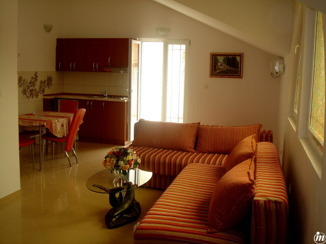 Herceg Novi, Bijela, apartmani
