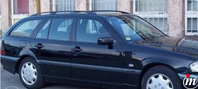 124 merc oldtimer automatic 2.3 BENZ.