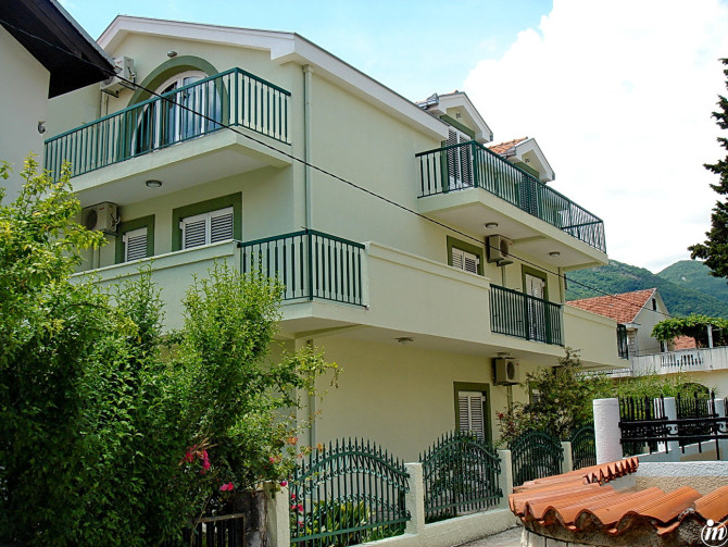 Herceg Novi, Bijela, apartmani