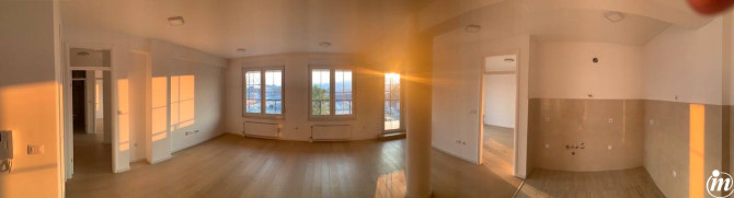 Na prodaju luksuzan stan, 111m2