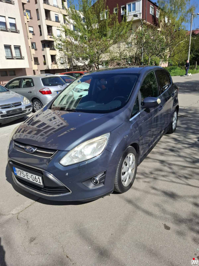 Ford C-Max 2012  - 11.300 KM